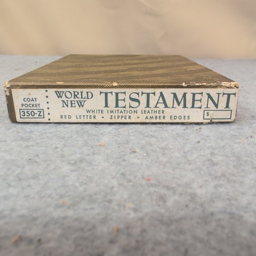 World Publishing KJV New Testament Red Letter Edition Zippered White Cross Case - Picture 9 of 10